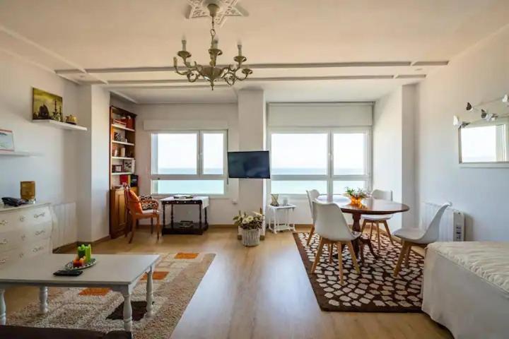 Apartamento Ezcurdia 22 Playa De San Lorenzo Primera Linea Gijón Exteriér fotografie